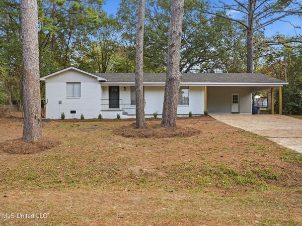 605 Plainview Circle, Richland, MS 39218