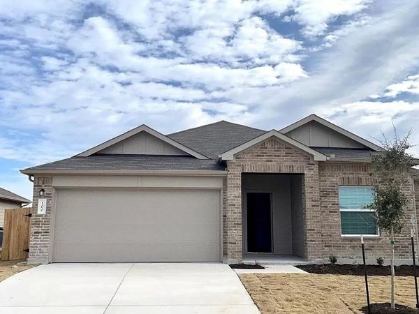 100 Ulmus ST , Hutto, TX 78634