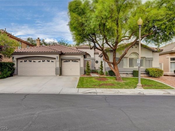 2794 Glen Port Street , Las Vegas, NV 89135