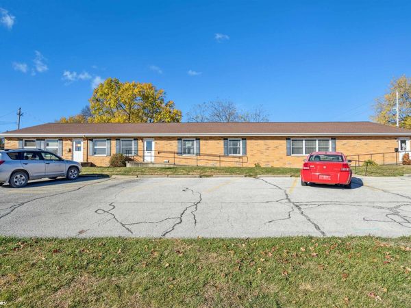 101 S Cherry Street, Mount Pleasant, IA 52641