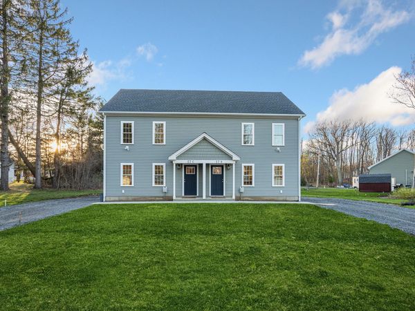 57 Maple Ave, Unit D, Rutland, MA 01543