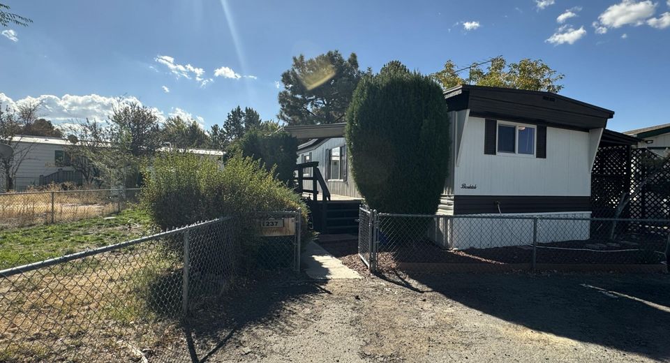 1237 Kingslane Court, Gardnerville, NV 89410 Photo