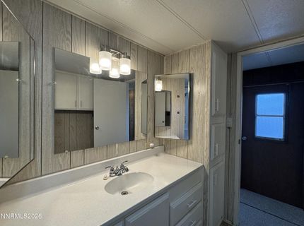 1237 Kingslane Court, Gardnerville, NV 89410 Photo