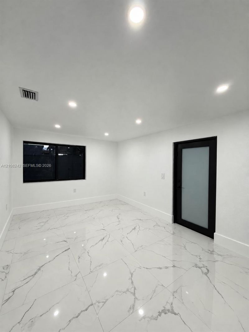 61 E 39th St , Hialeah, FL 33013 Photo