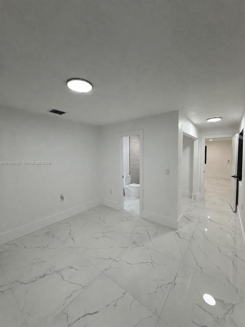 61 E 39th St , Hialeah, FL 33013 Photo