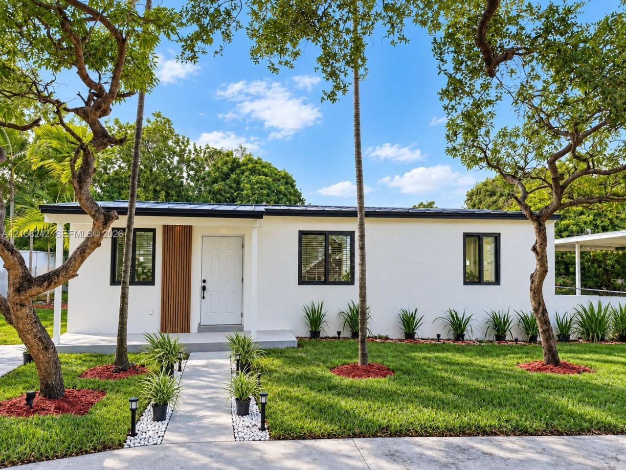 61 E 39th St , Hialeah, FL 33013 Photo