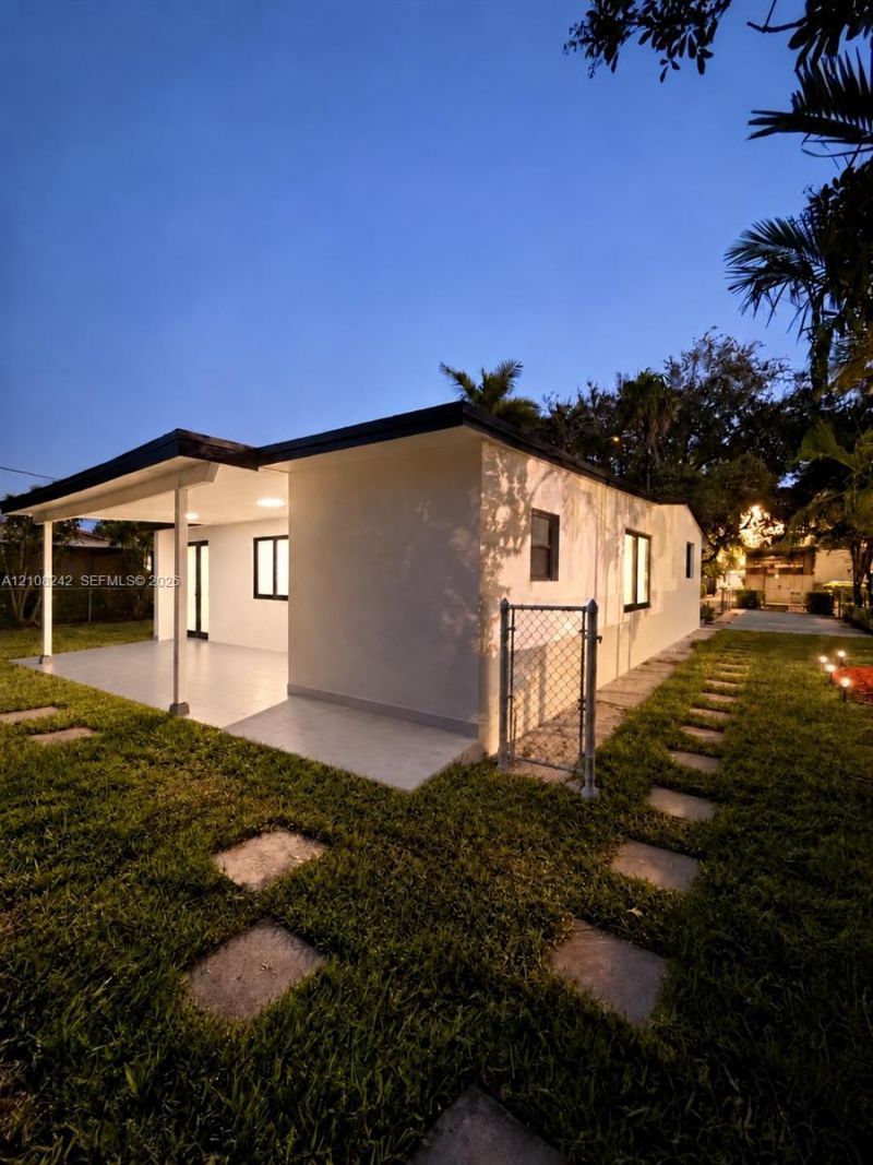 61 E 39th St , Hialeah, FL 33013 Photo