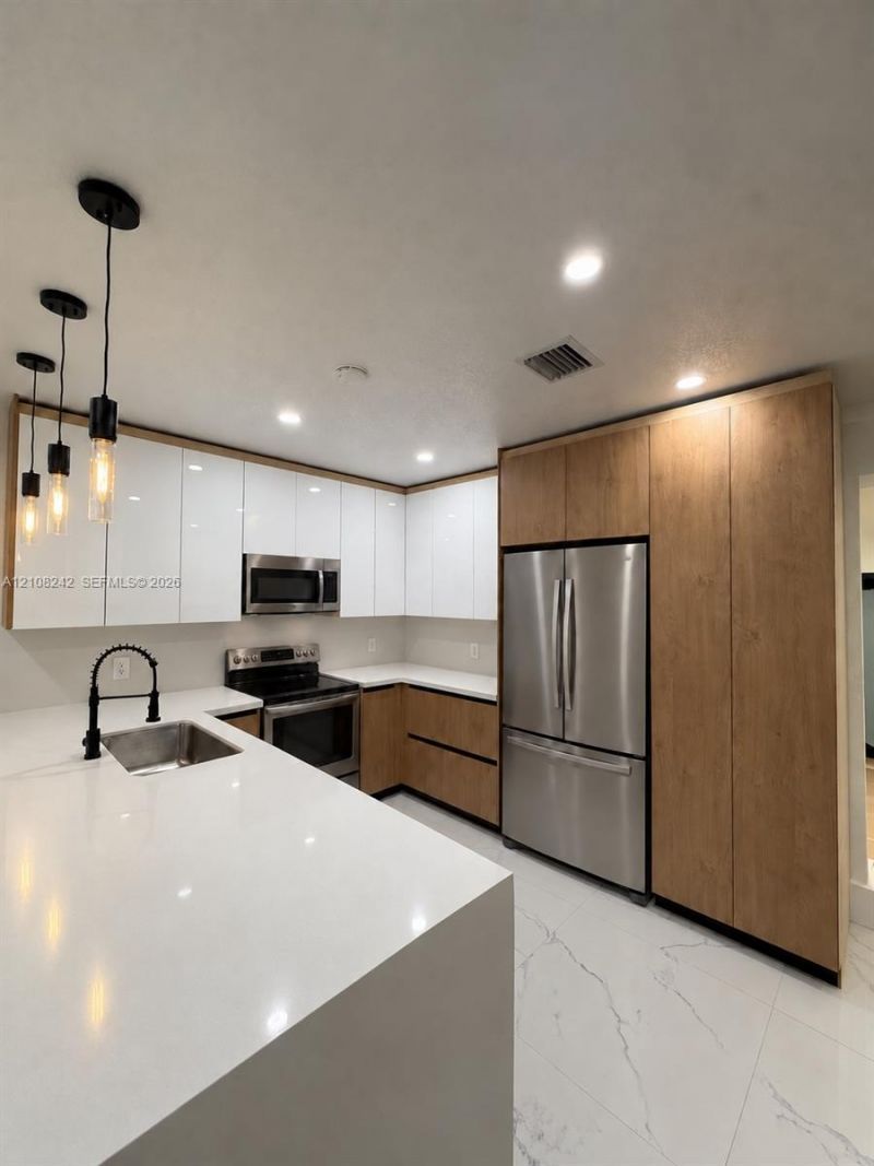 61 E 39th St , Hialeah, FL 33013 Photo