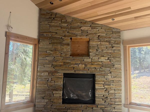13823 Copenhagen Drive, Truckee, CA 96161