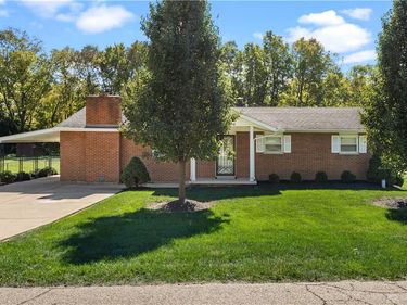473 E Lomar Avenue, Carlisle, OH 45005