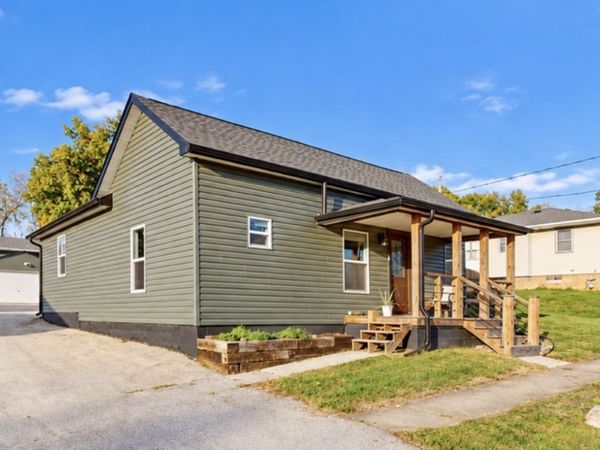 711 2nd Street, Kellogg, IA 50135