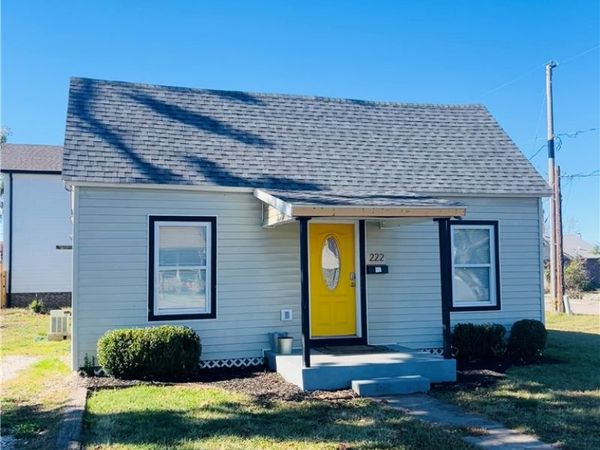222 N 6th Street , Rogers, AR 72756