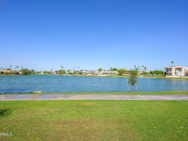 8270 N HAYDEN Road, Unit 1004, Scottsdale, AZ 85258