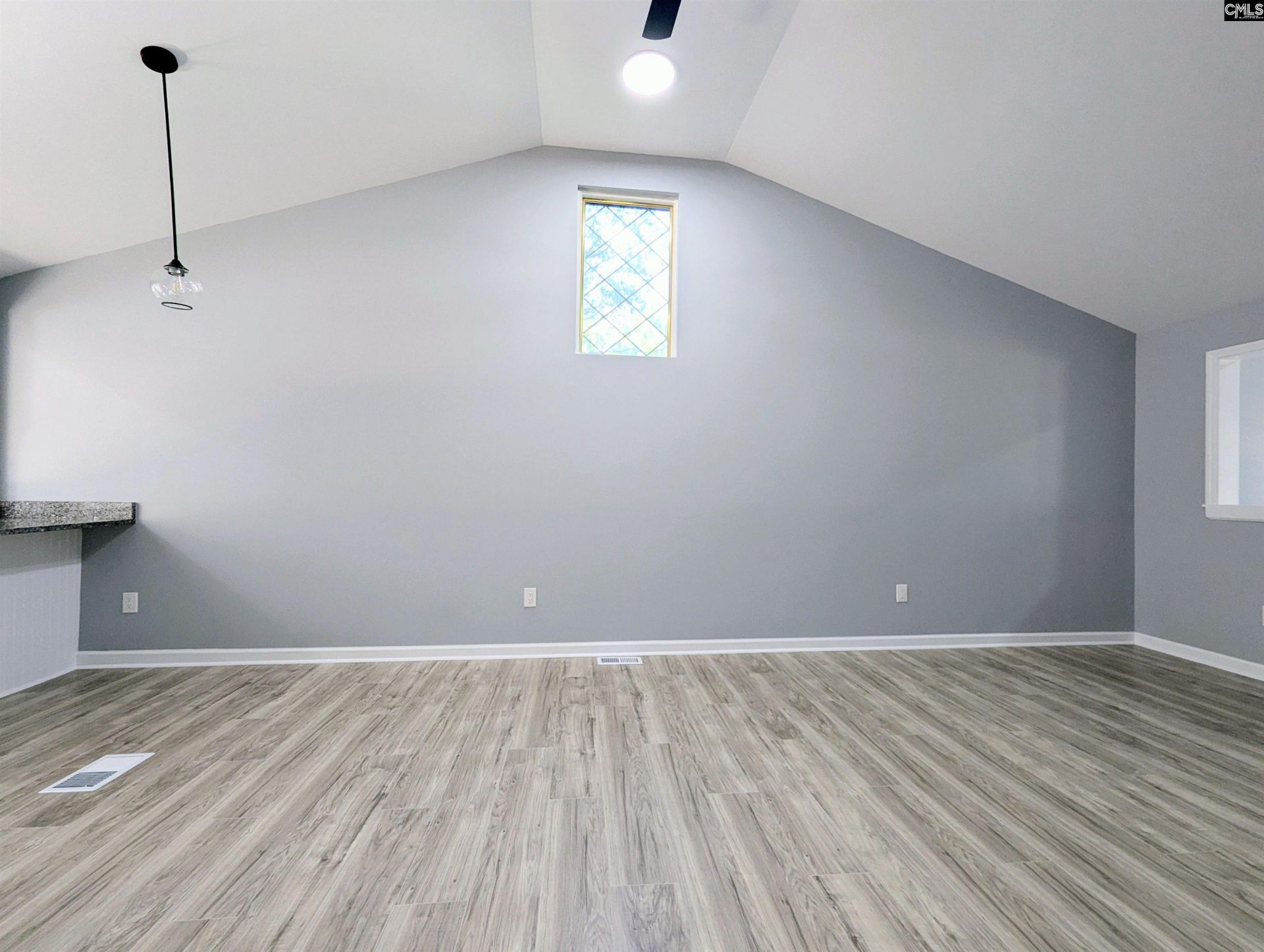 1019 Dawson Drive  Photo 9