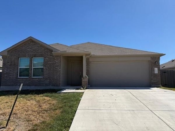 108 Bear Oak ST , Hutto, TX 78634
