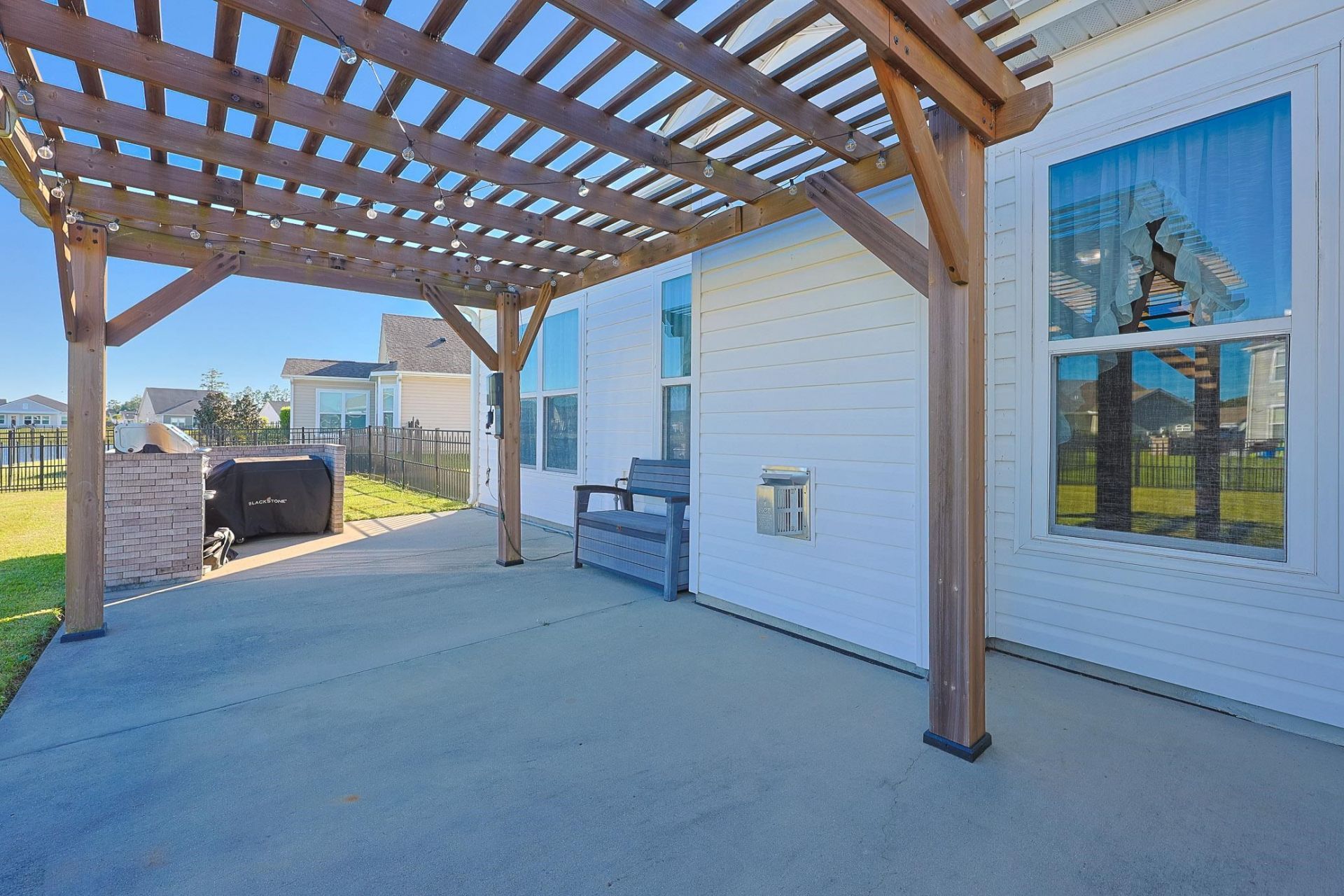 1076 Caprisia Loop Photo 38