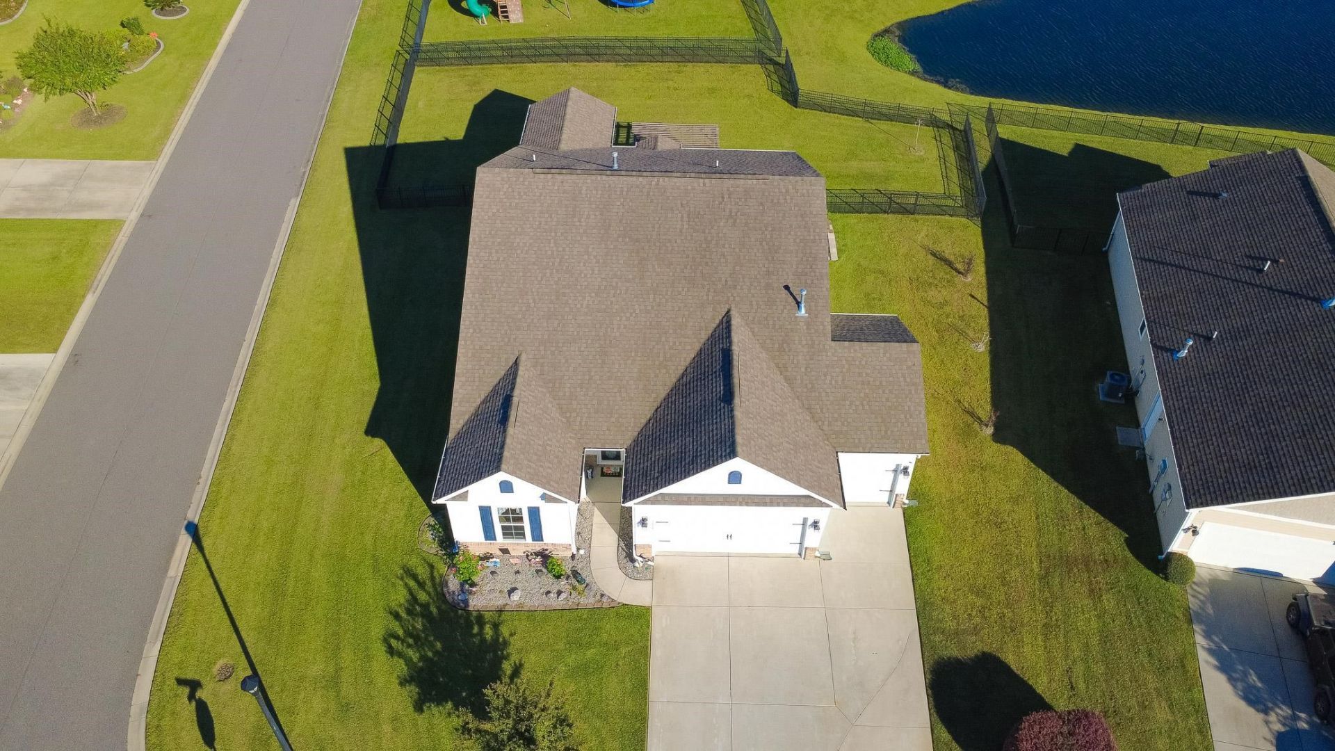 1076 Caprisia Loop Photo 54