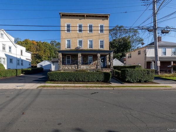 18 Woodside Avenue , Unit 3, West Harrison, NY 10604