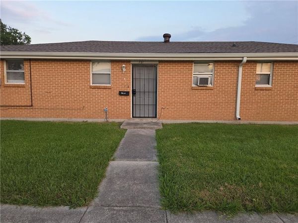 701 GORDON Street , New Orleans, LA 70117
