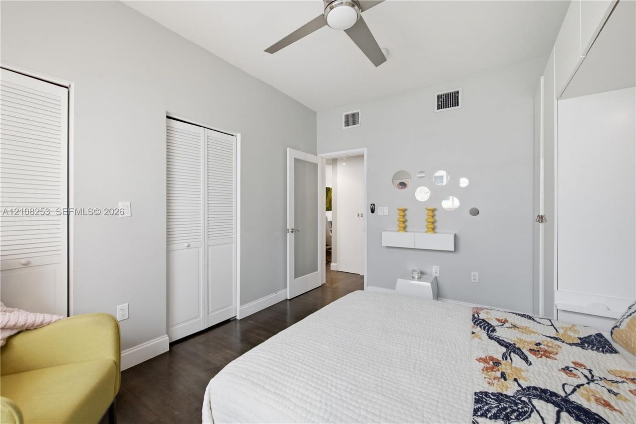 1330 Drexel Ave, Unit 102, Miami Beach, FL 33139 Photo