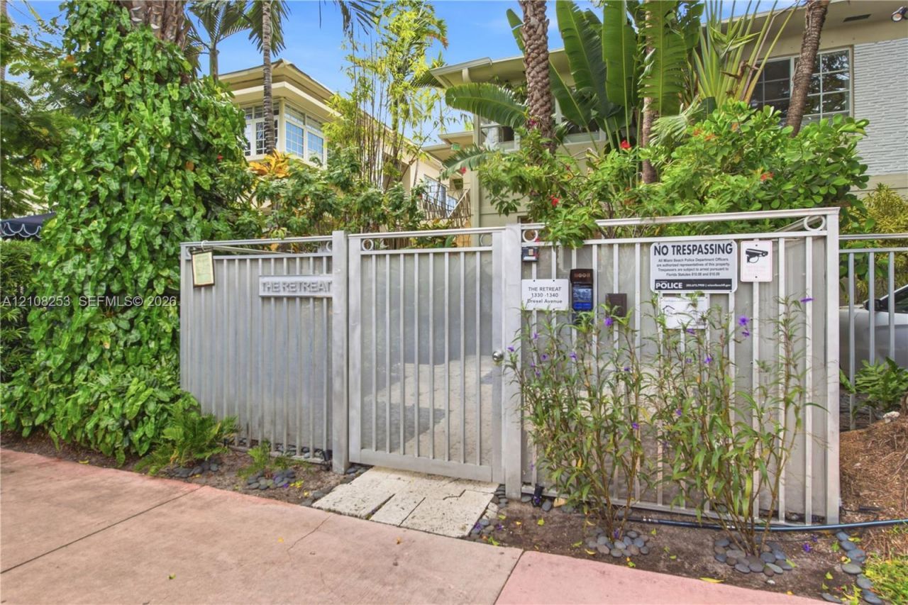 1330 Drexel Ave, Unit 102, Miami Beach, FL 33139 Photo