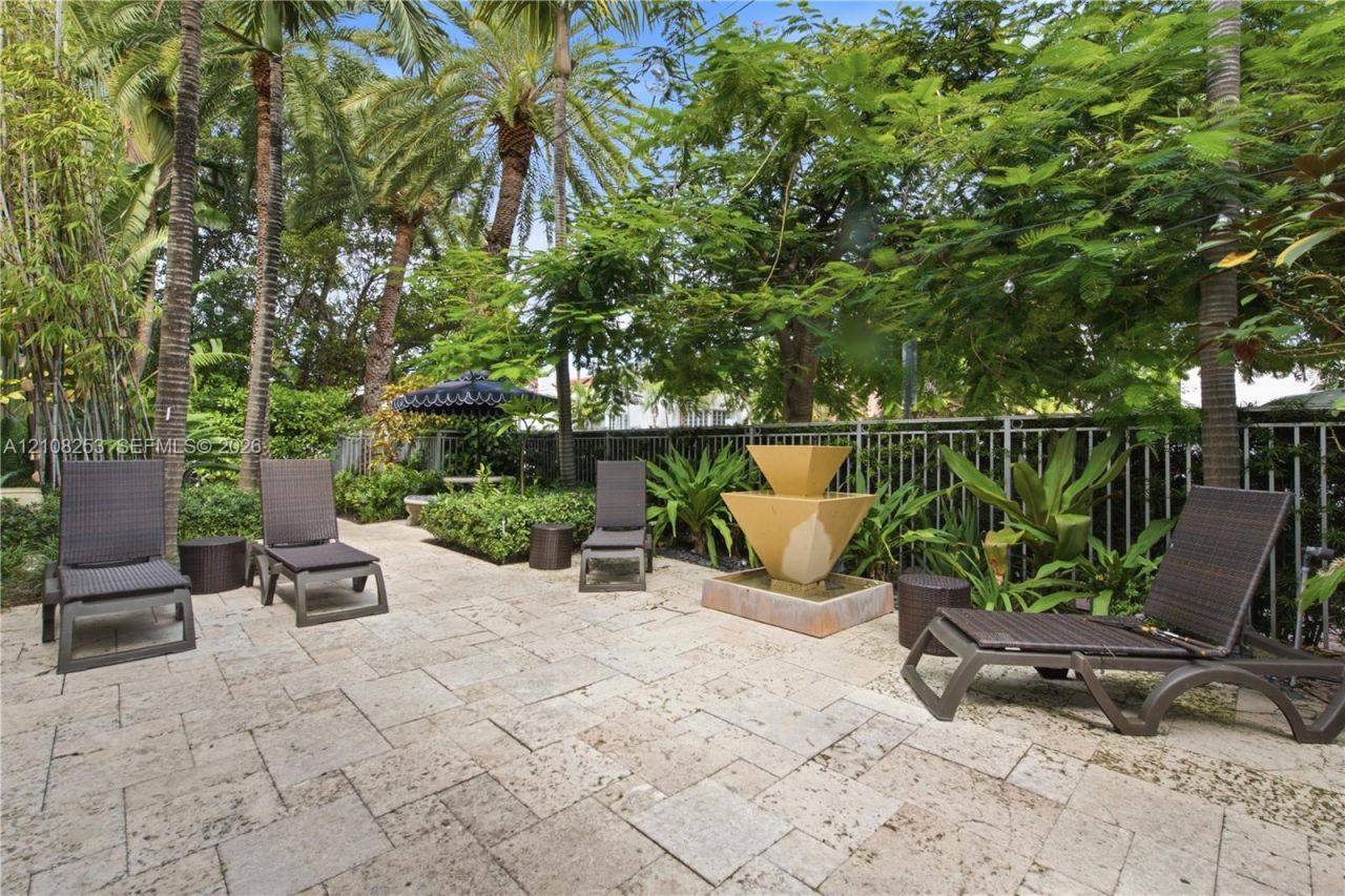 1330 Drexel Ave, Unit 102, Miami Beach, FL 33139 Photo