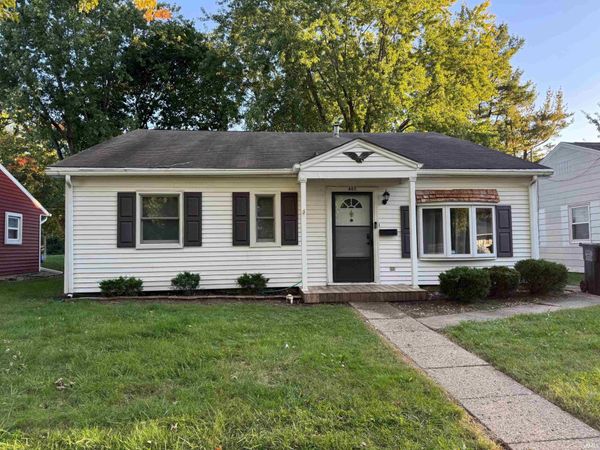 605 W 9th Street, Rochester, IN 46975