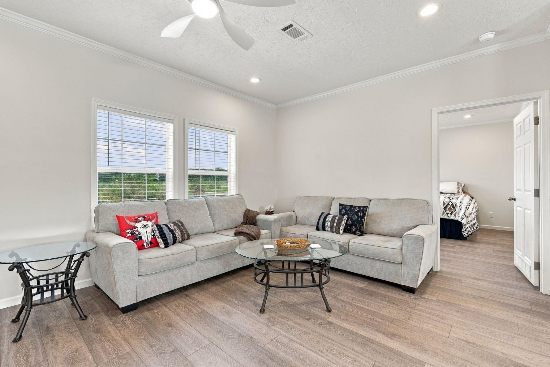 1705 Highway 792 Photo 11