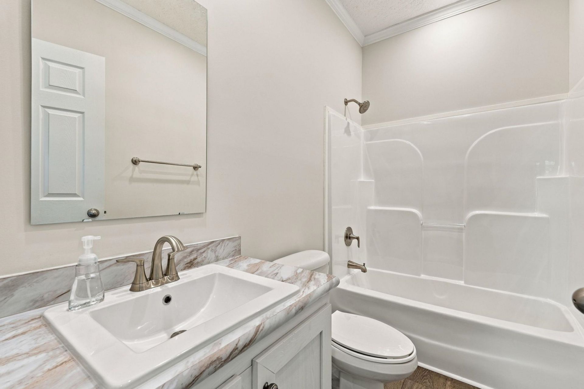 1705 Highway 792 Photo 24