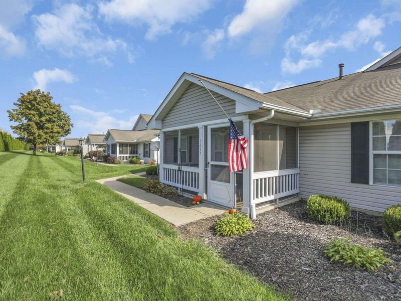 1257 Hillview Circle W, Newark, OH 43055 Photo 3