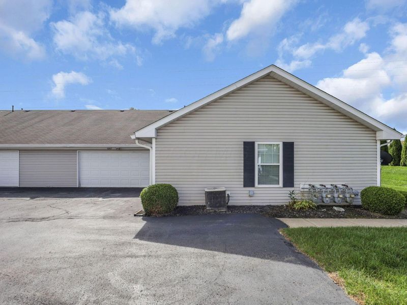 1257 Hillview Circle W, Newark, OH 43055 Photo 33