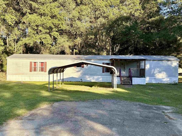 26860 Kelli Dr, Livingston, LA 70726