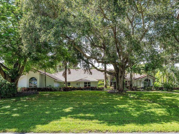 17888 Fieldbrook Circle E, Boca Raton, FL 33496