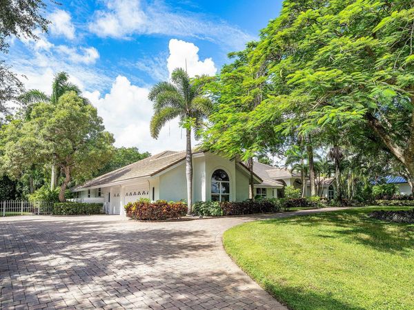 17888 Fieldbrook Circle E, Boca Raton, FL 33496