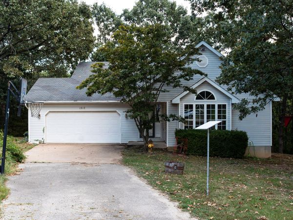 1512 Red Oak Drive , Rolla, MO 65401
