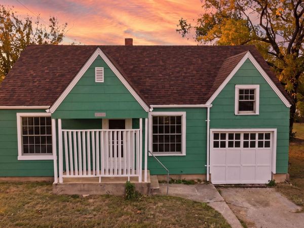 2303 N Farmer Avenue , Springfield, MO 65803