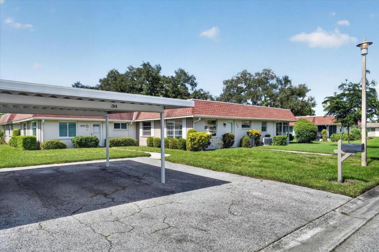 1340 Grand Boulevard, Unit 205, Sarasota, FL 34232 Photo