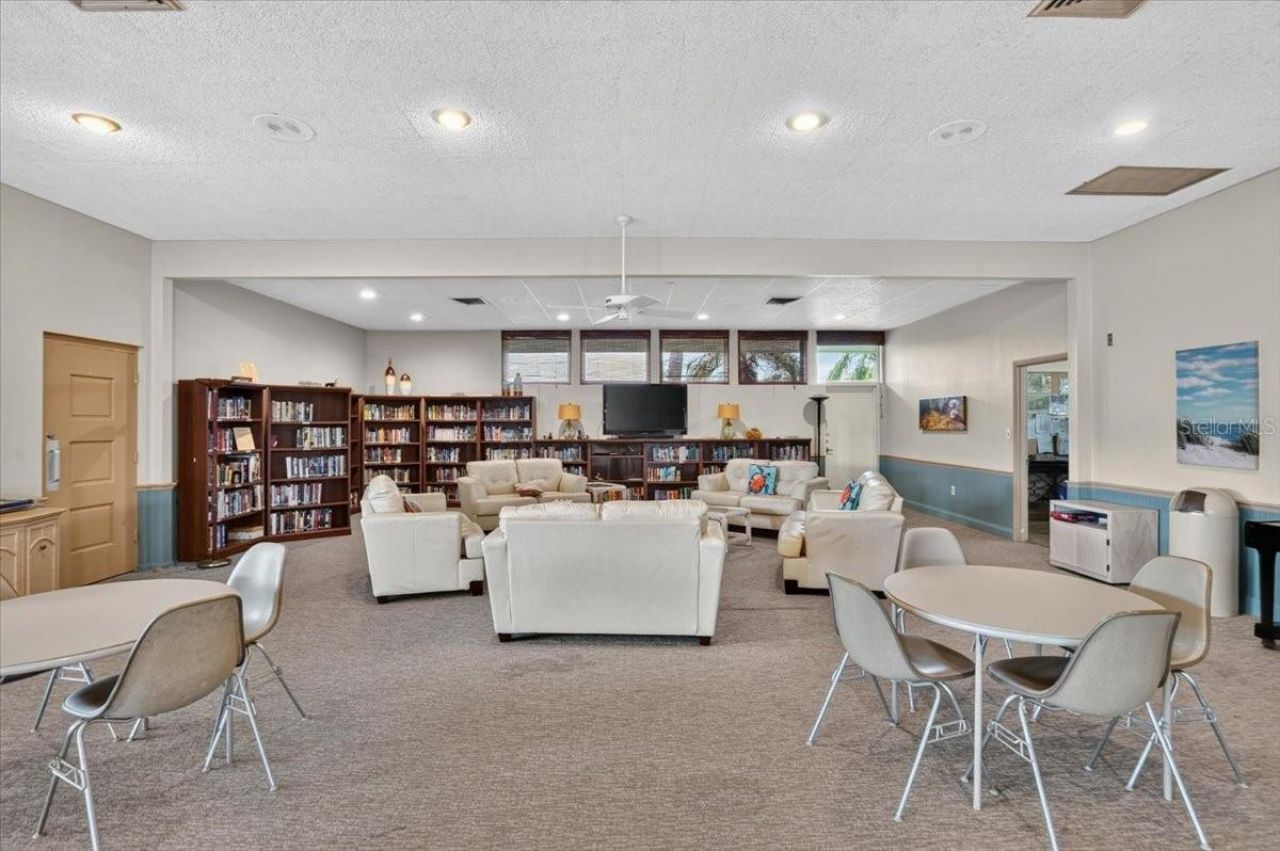 1340 Grand Boulevard, Unit 205, Sarasota, FL 34232 Photo