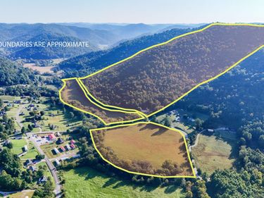 30 N Warriors Path, Flat Lick, KY 40935