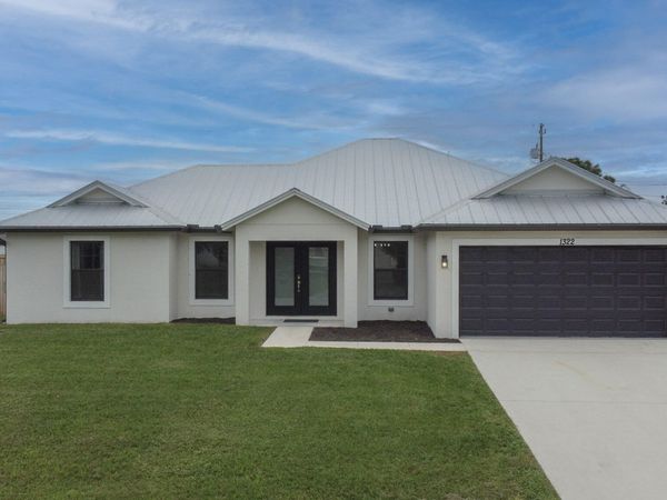 1322 SW Calmar Avenue, Port St. Lucie, FL 34953