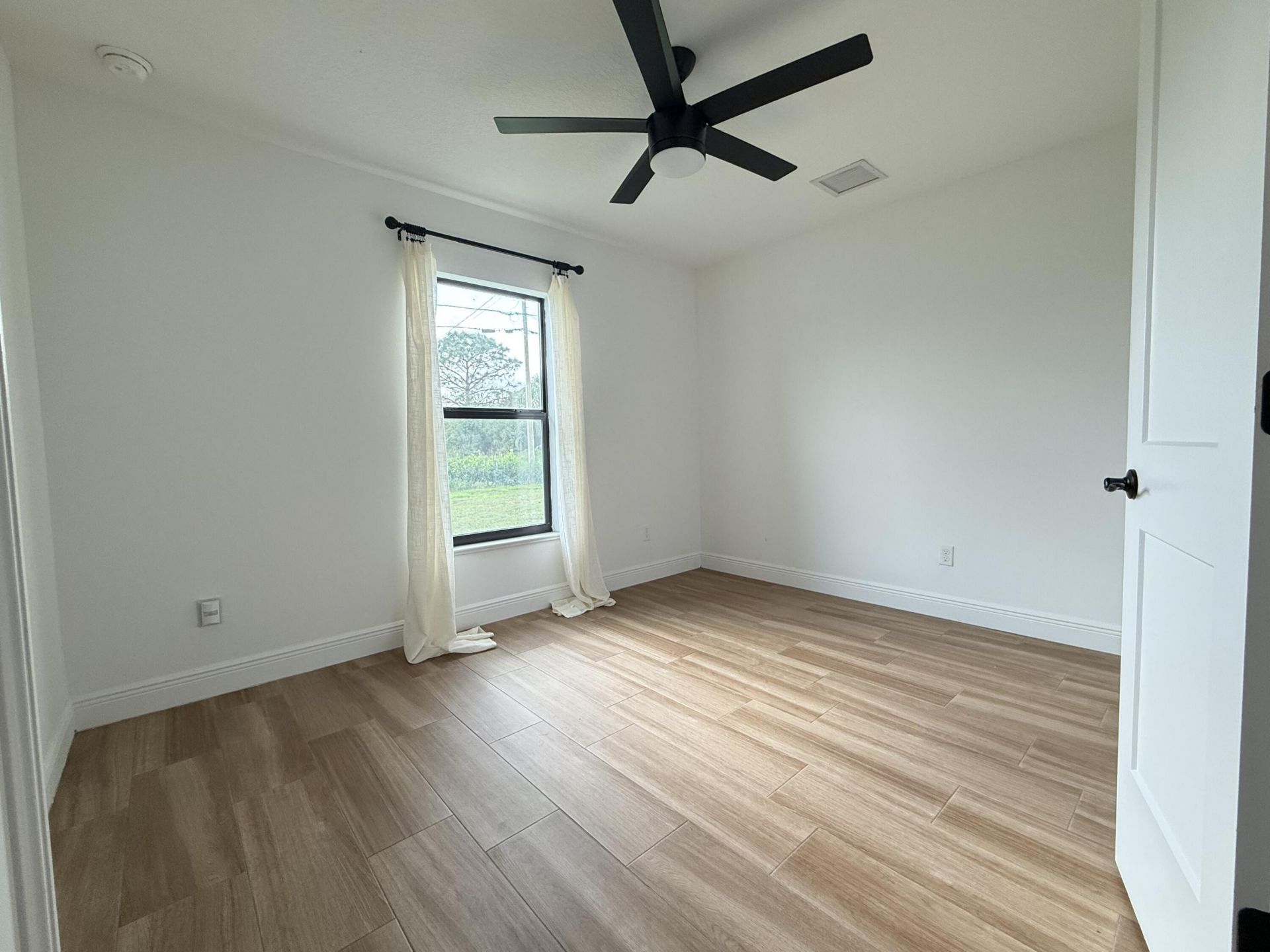 1322 SW Calmar Avenue, Port Saint Lucie, FL 34953 Photo