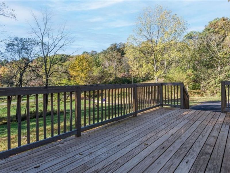 17557 Mckee Hill Road, Frazeysburg, OH 43822 Photo 5