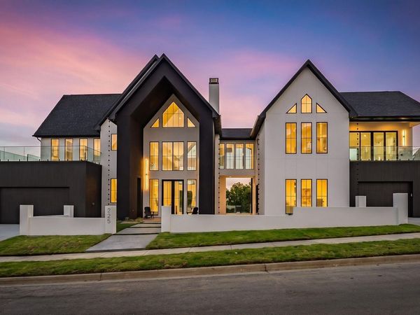 225 Haywood Drive, Little Rock, AR 72223