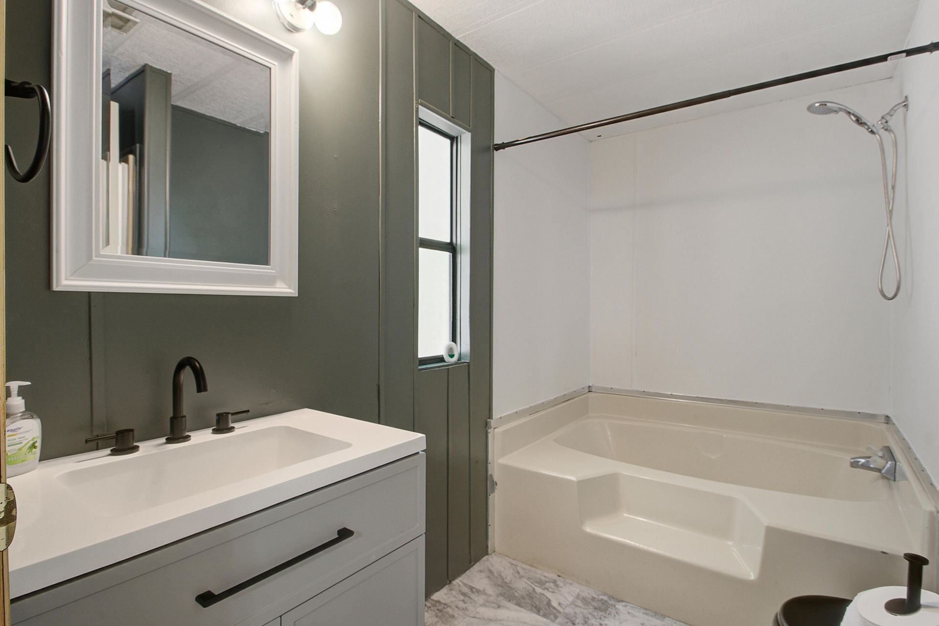 147 Lafayette Lane Photo 6