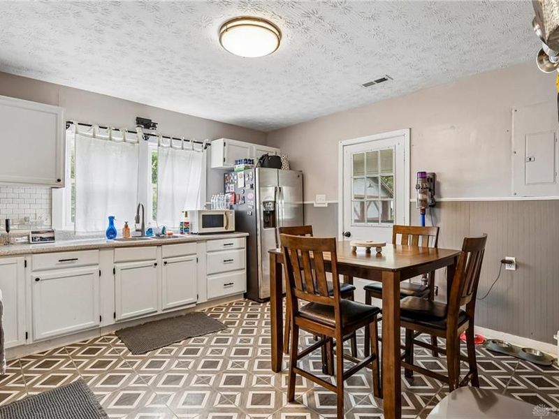 7790 Middletown Germantown Road, Middletown, OH 45042 Photo 10