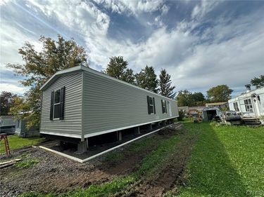 216 Tipperary Drive, Utica, NY 13502