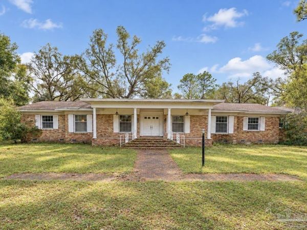 5898 Northrop Rd, Milton, FL 32570
