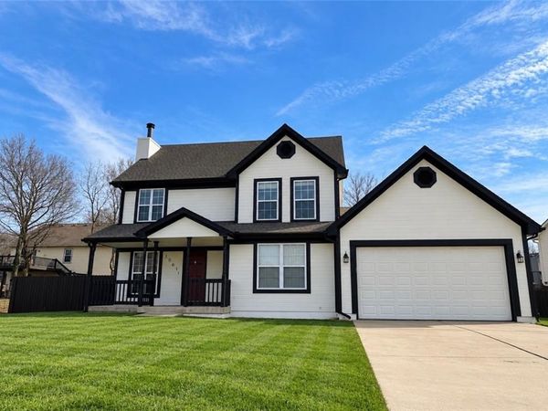 1001 Peggy Drive, Greenwood, MO 64034