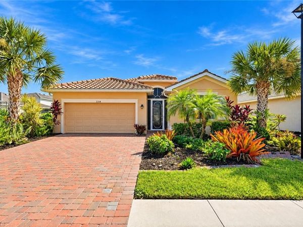 2218 Cara Cara WAY , NAPLES, FL 34120