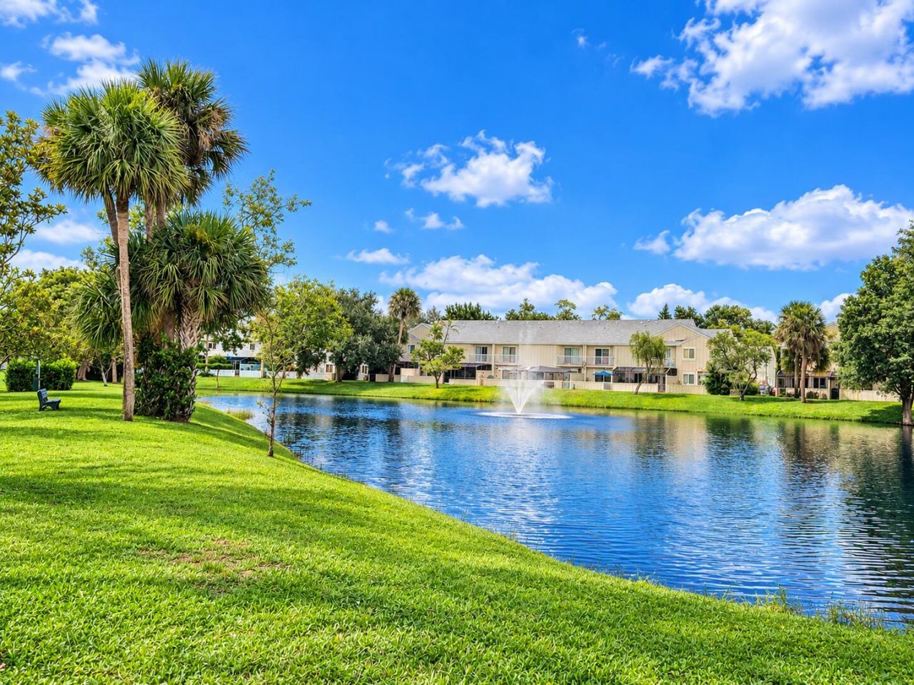 6190 Riverwalk Lane, Unit 6, Jupiter, FL 33458 Photo